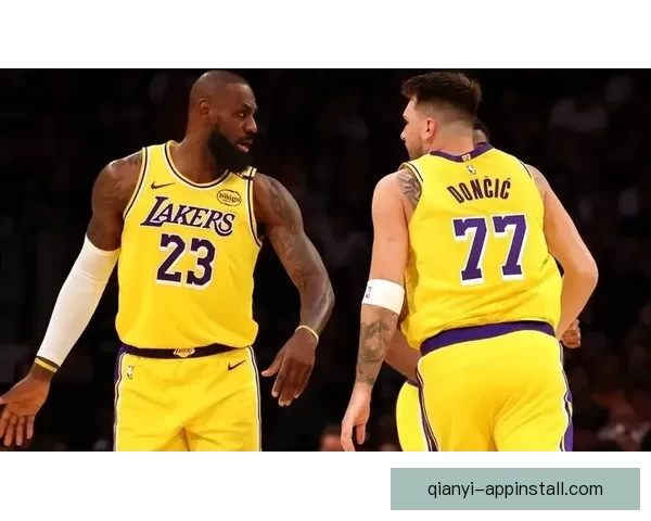 詹姆斯手指伤势稳定客场最后一战球队将全力备战